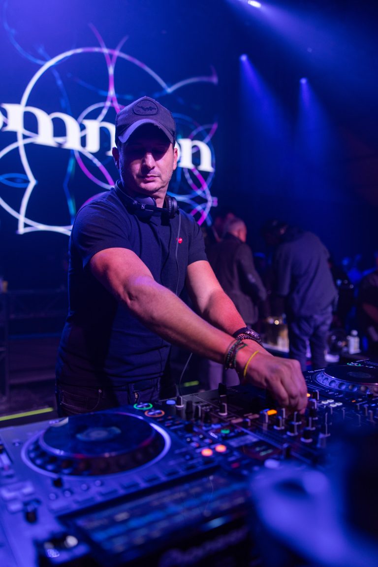 DJ Unkommon5